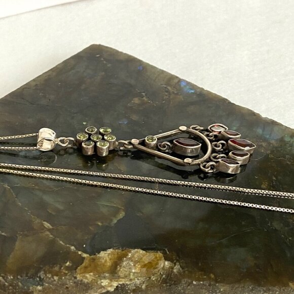 Sterling Silver 925 Red Garnet & Peridot Chandelier Pendant Necklace 20" Chain - Picture 12 of 16